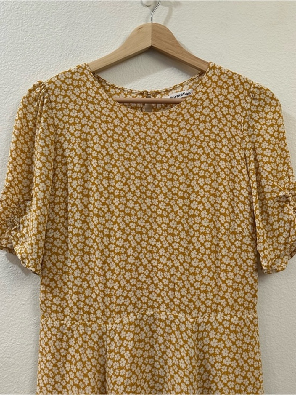 Reformation Gracie Short Sleeve Floral Print Crepe Mini Dress In Peru Yellow 12 - Picture 6 of 15